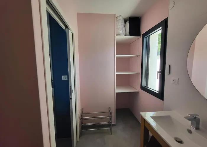 De Poujoles בית הארחה קוסאד