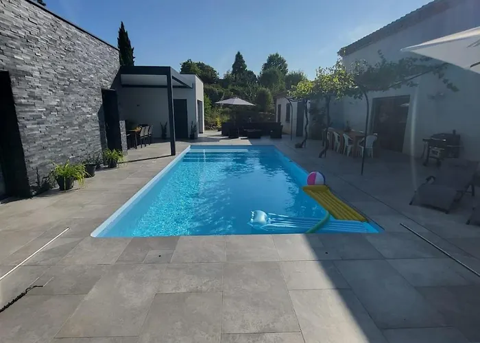 בית הארחה De Poujoles