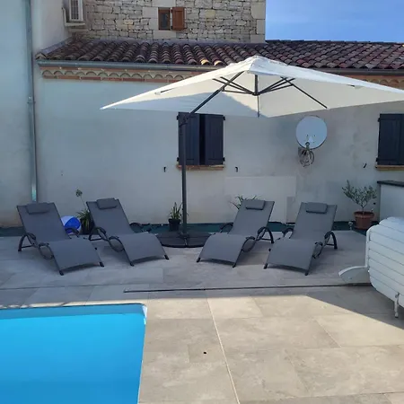 De Poujoles 3*