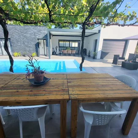 De Poujoles Pensjonat Caussade